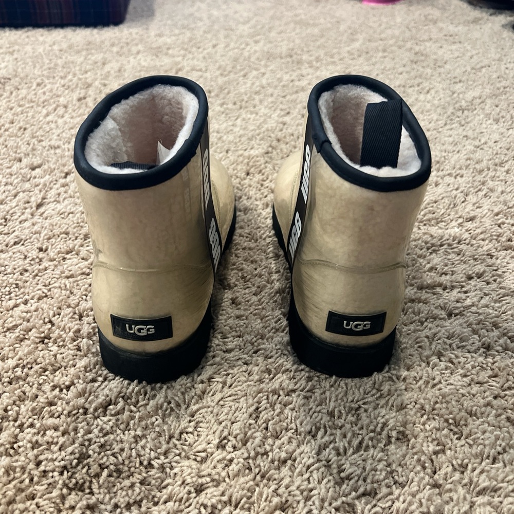 UGG Cream Ankle Boots with Black Trim - Picture 3 of 5